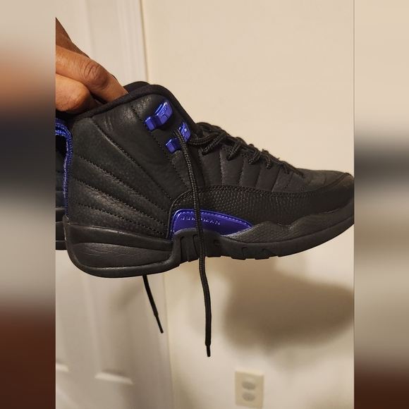 Jordan 12's - Picture 3 of 6
